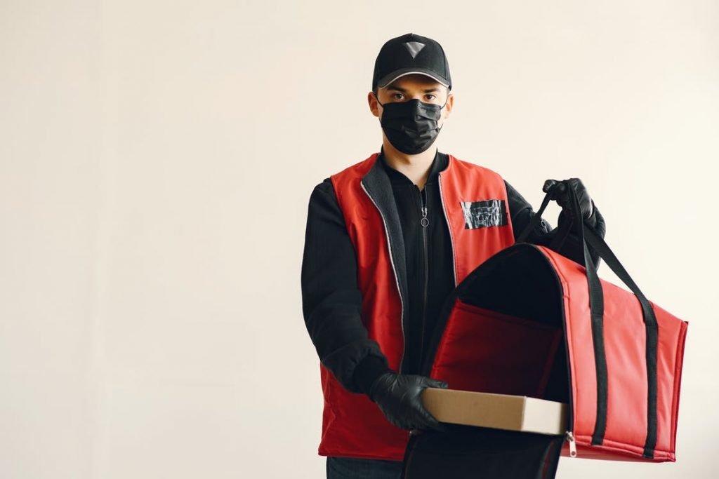 Image of delivery man
